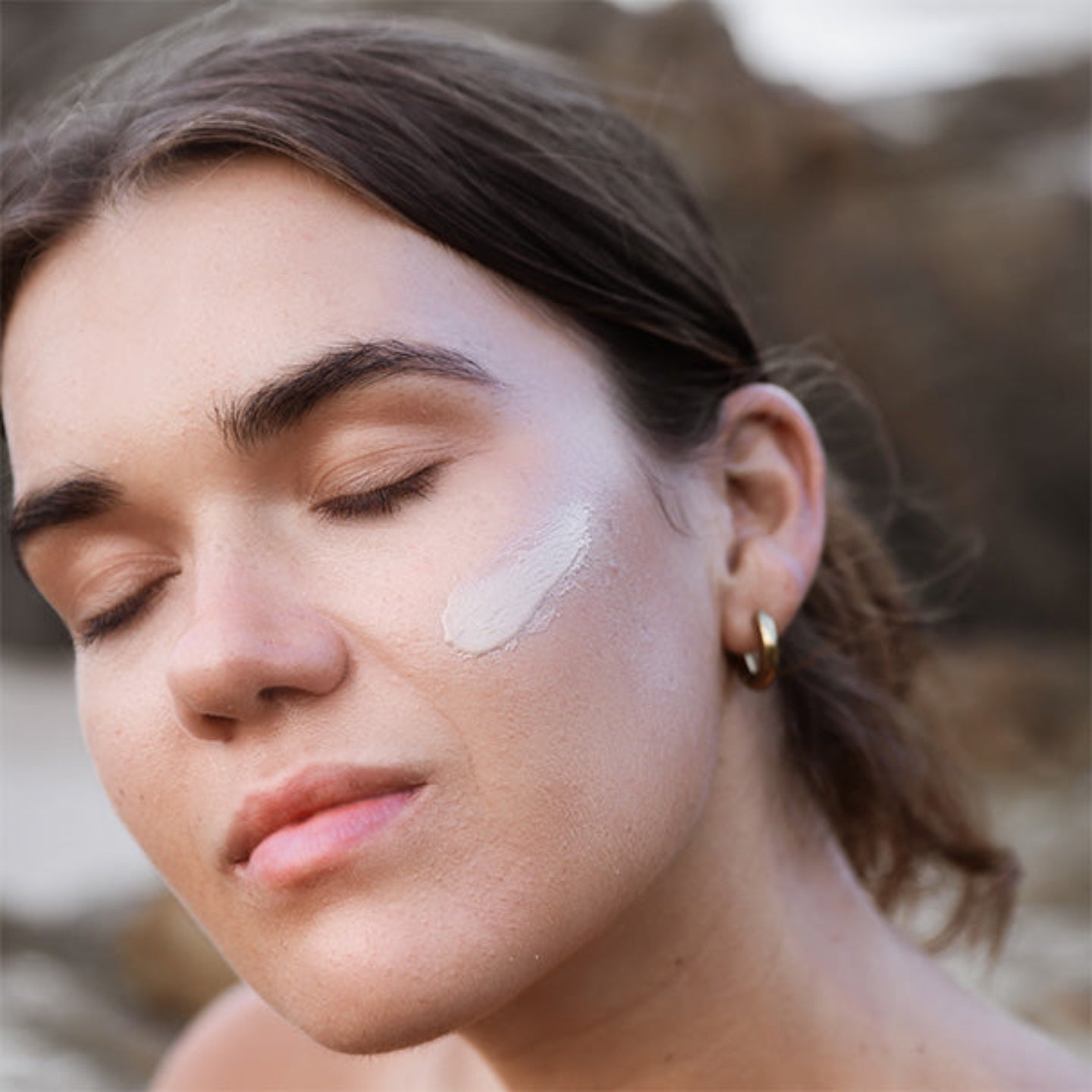 Oyster suncare tint spf50 mineral sunscreen